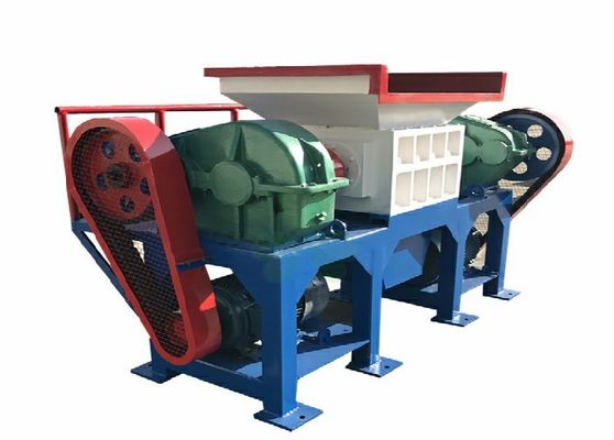 China Plástico industrial resistente de la máquina de la trituradora que recicla el equipo de alto rendimiento proveedor